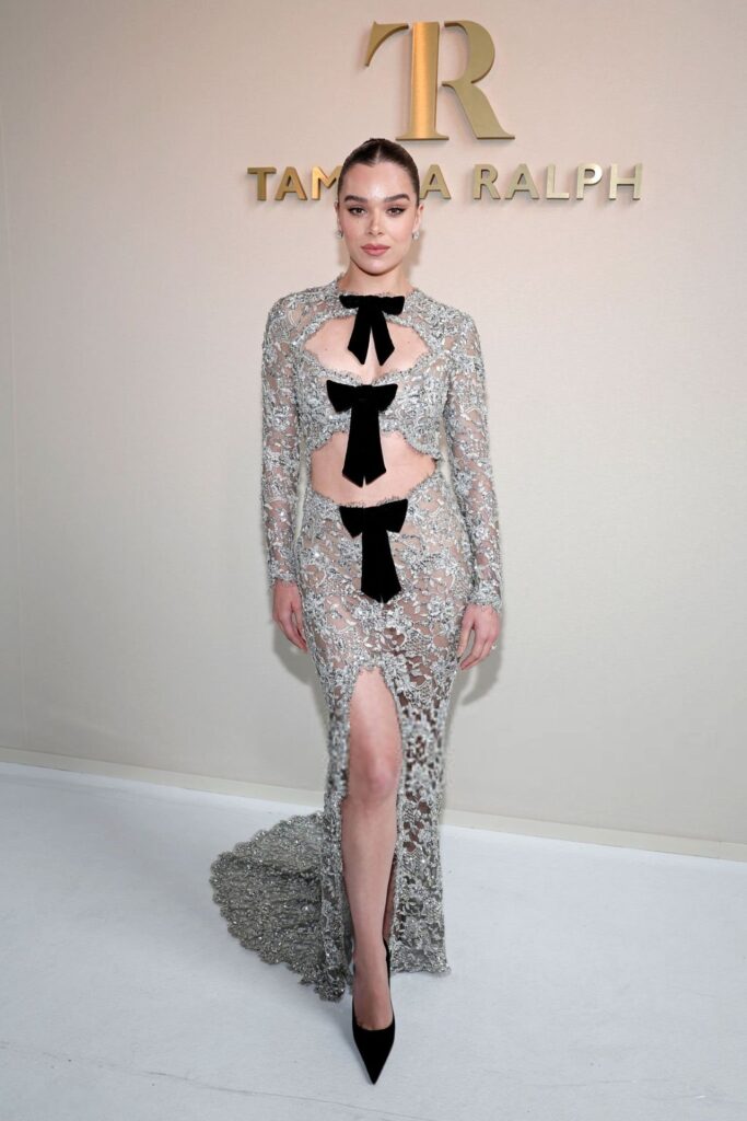 Hailee Steinfeld Visits Paris to See the Tamara Ralph Couture Show 47453