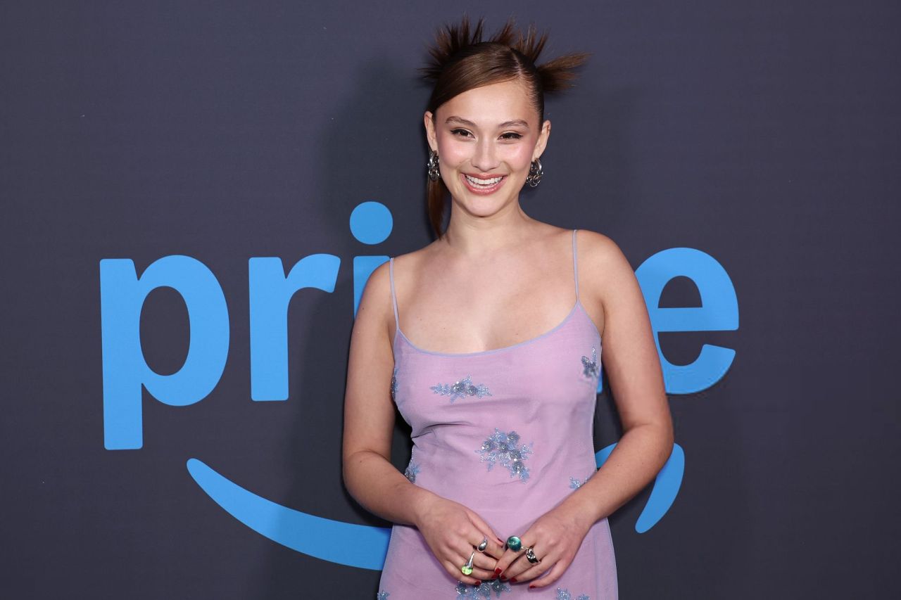 Sydney Sizzles with 90s Glam: Lola Tung's Prime Book Club Live Look