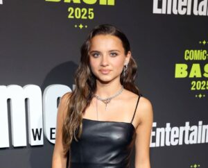 Madeleine McGraw’s Edgy Style Steals the Show at EW Comic-Con Bash