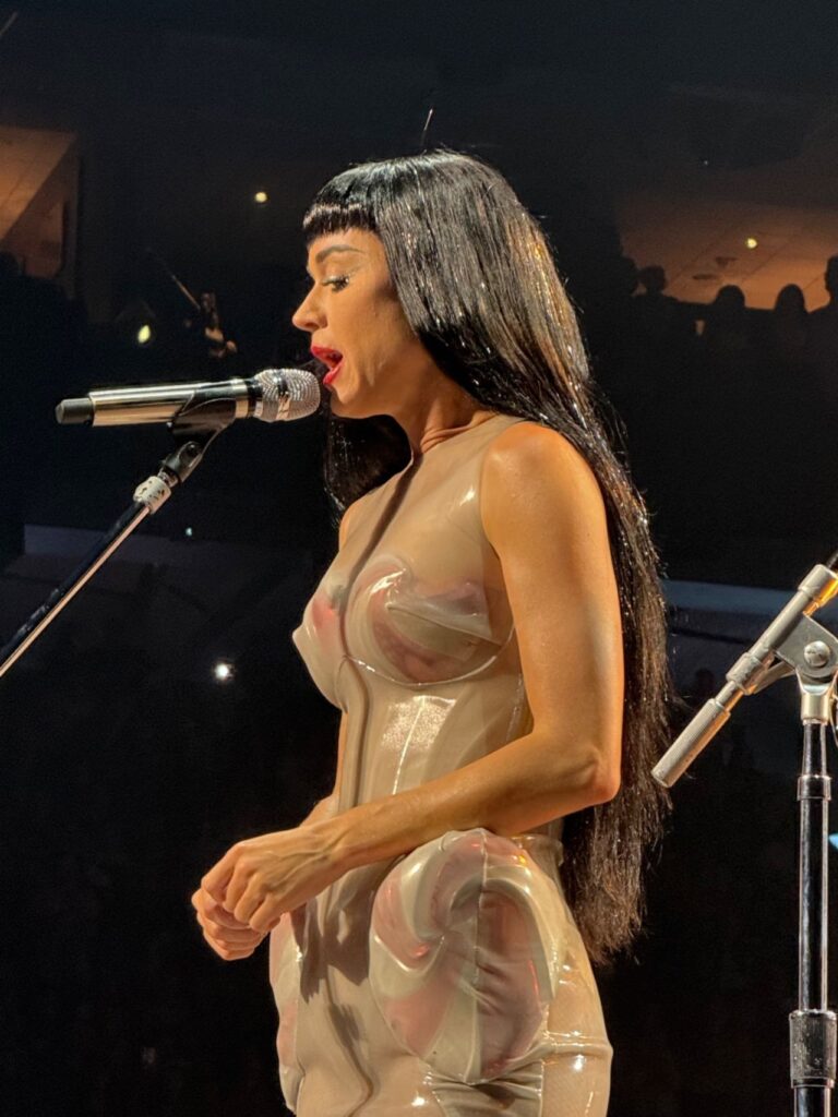 Katy Perry’s Dystopian Glamour Tour Hits Philly 2025 57275