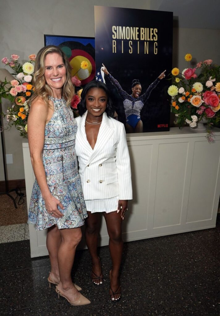 Simone Biles Debuts Pinstripe Power at Netflix Dinner 58258