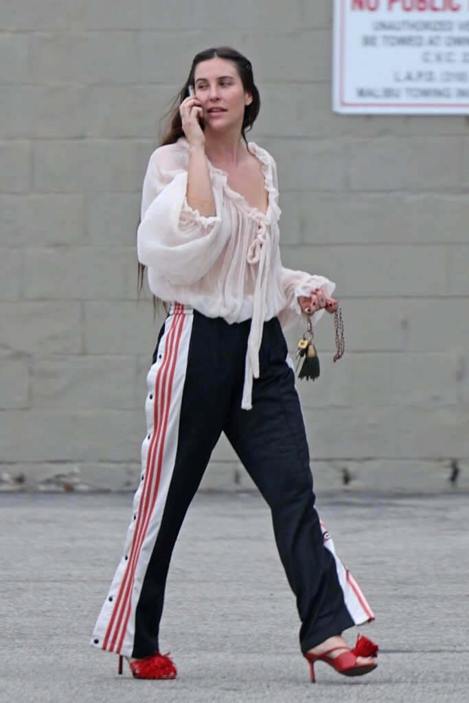 Scout Willis’s Sporty-Goth Chic at the Gas Station