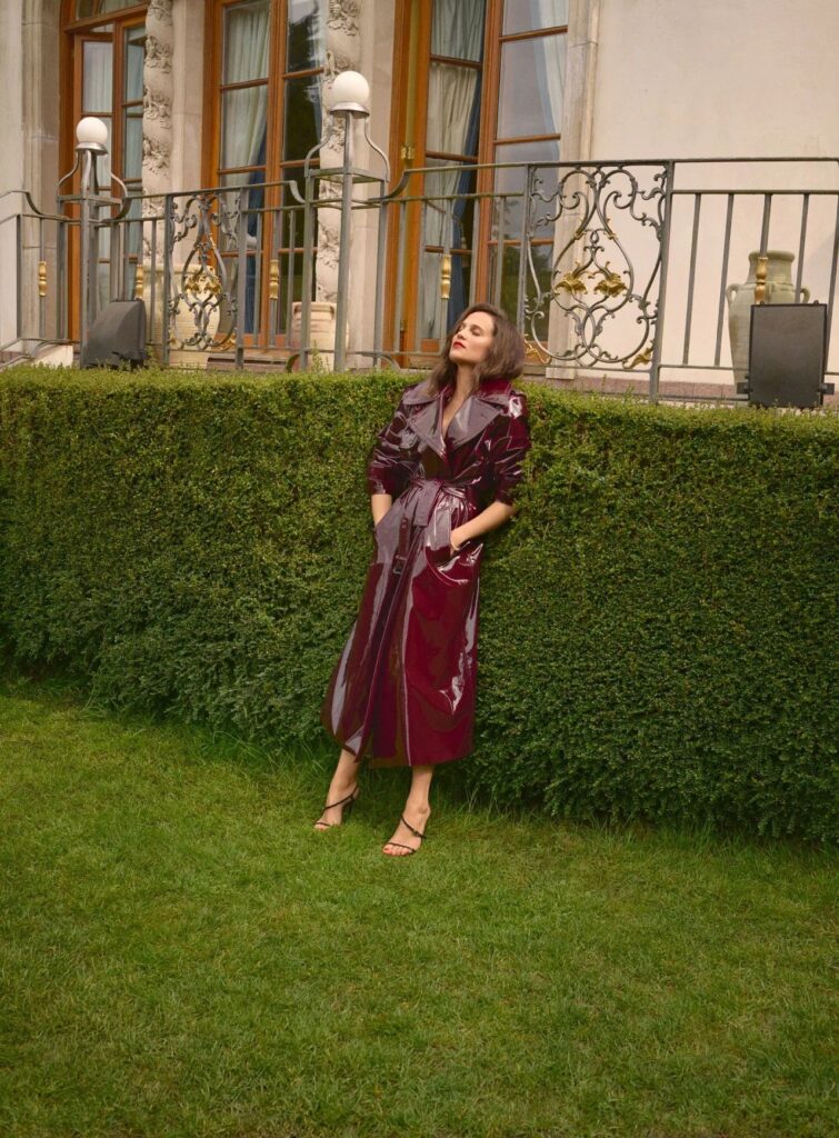 Alicia Vikander Vogue UK’s Editorial 2025 Alicia Vikander Vogue UK’s New-Romantic Editorial