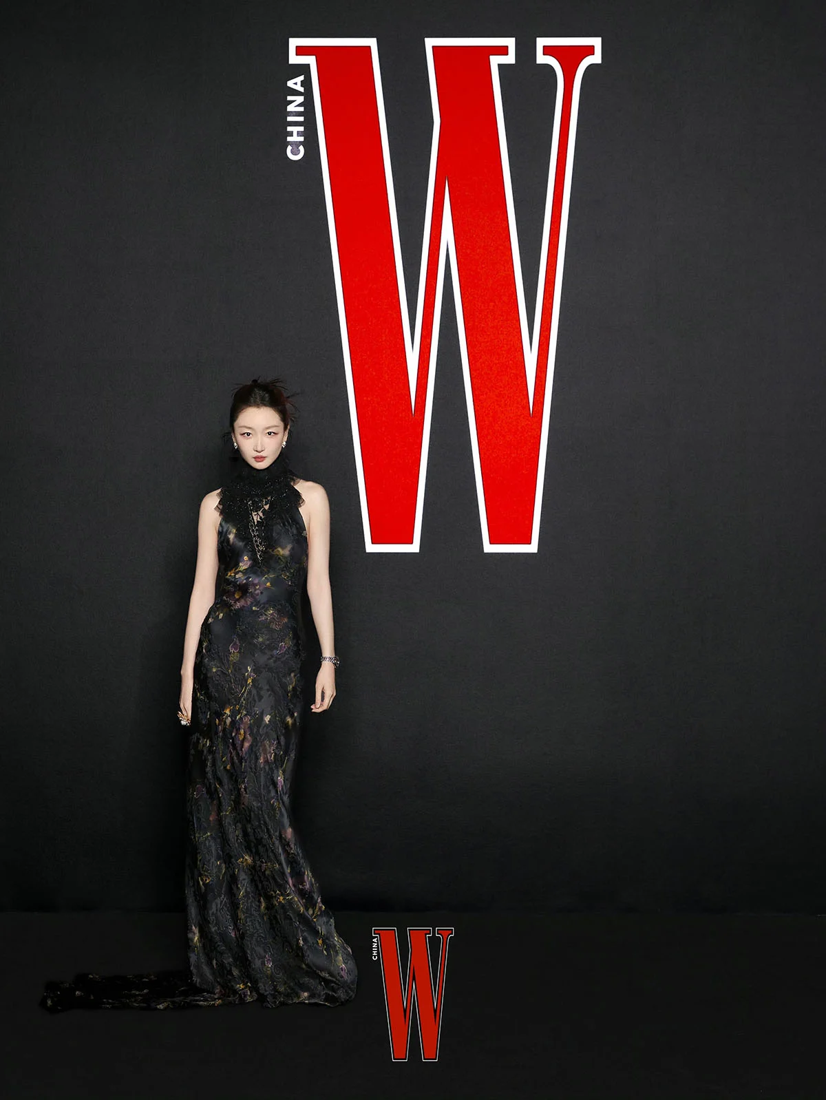 Dongyu Zhou Wore Ralph Lauren Purple Label To The W China Annual Gala 2025