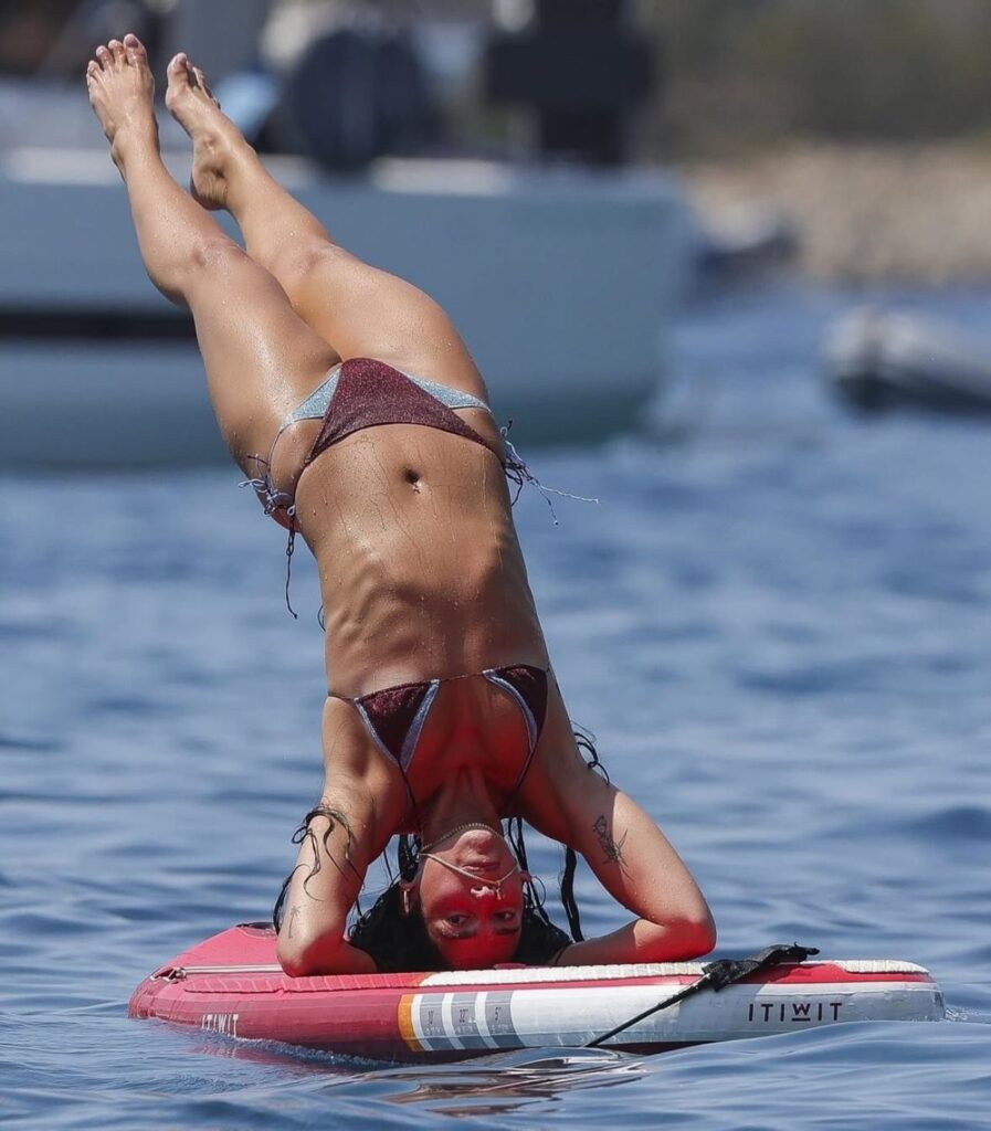 dua lipa debuts oseree double kini during paddleboard yoga in ibiza 1