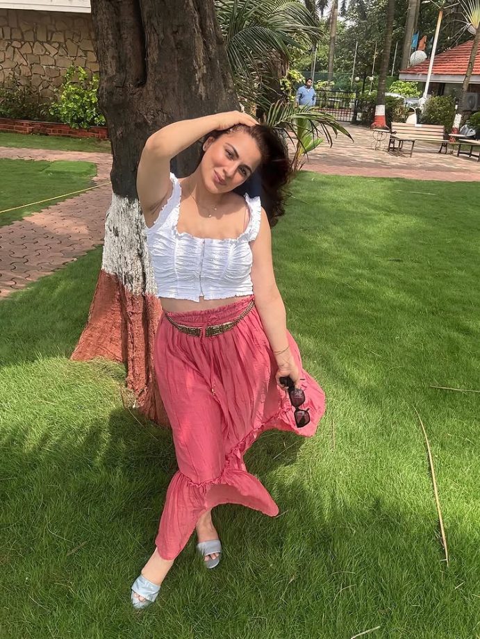 Shraddha Arya's Easy and Graceful Casual Chic