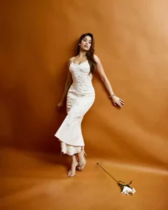 Janhvi Kapoor’s figure-hugging white gown defines her diva appearance