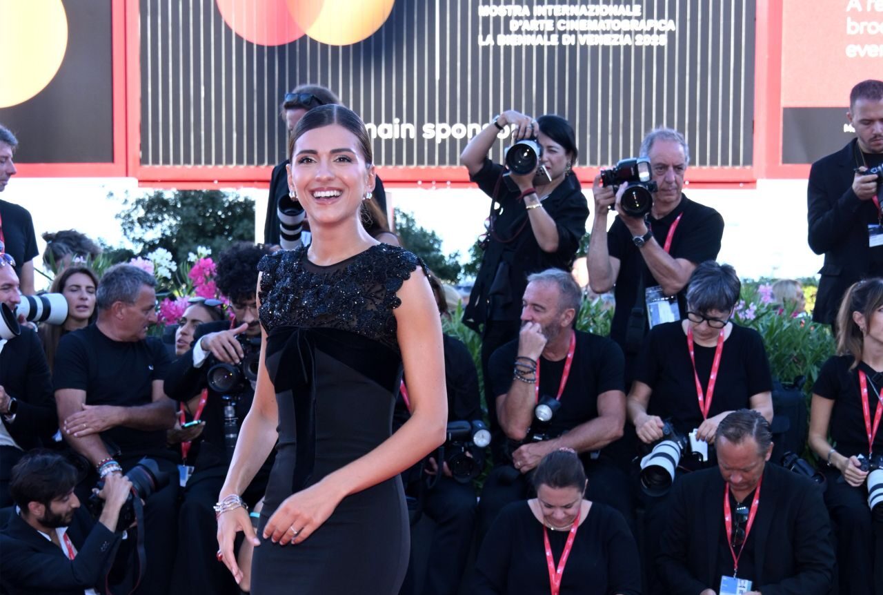 Giulia Piscina Unveils Timeless Chic in Venice