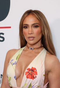 Jennifer Lopez proves her iconic status once again