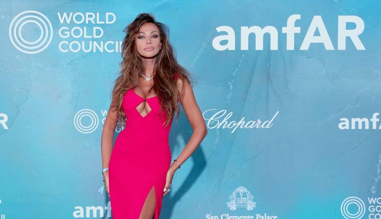 Madalina Ghenea's striking appearance at the amfAR Gala