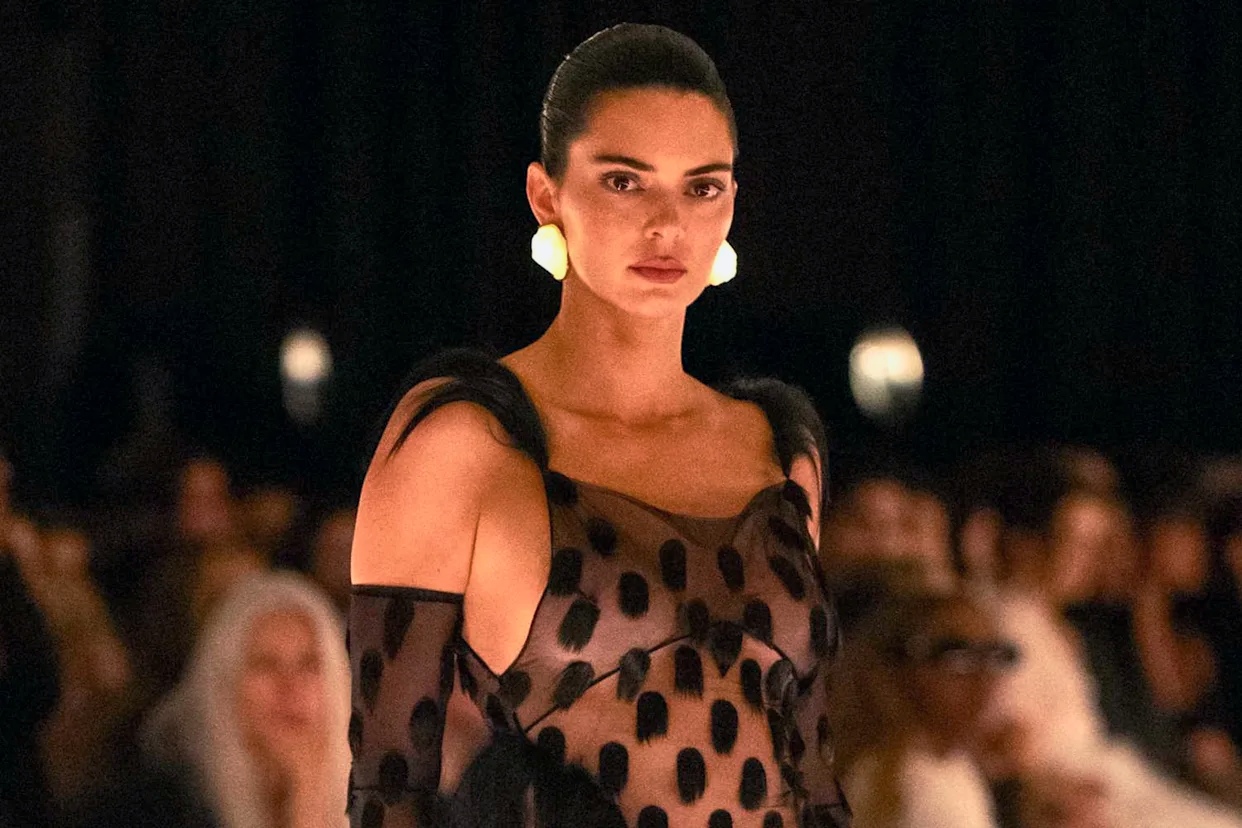 Kendall Jenner's half-naked for Schiaparelli
