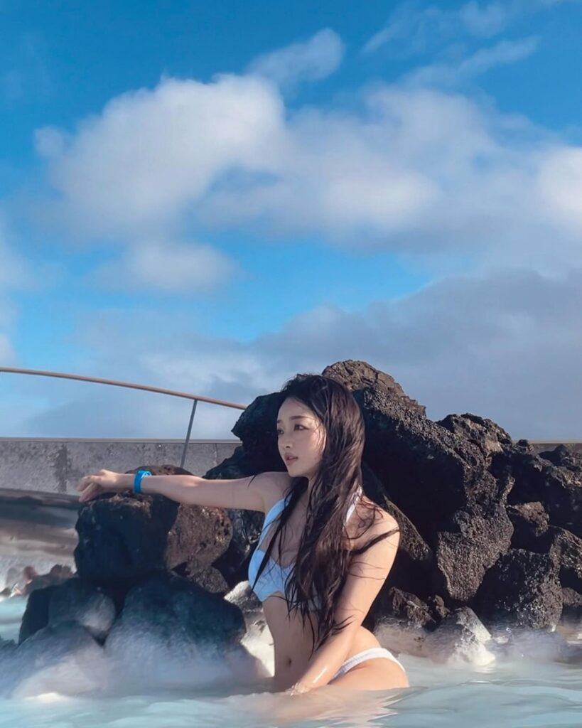 Ming Yue Celebrates Timeless White Bikini Wellness Editorial 2025 Ming Yue Celebrates Timeless White Bikini Wellness Editorial 2025