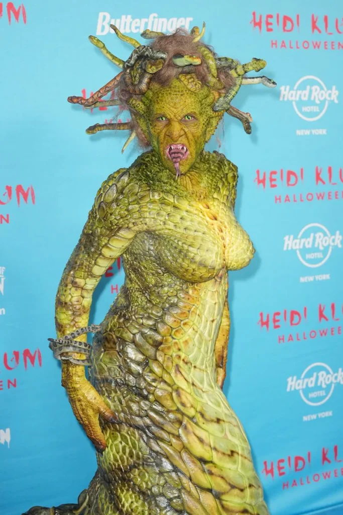 Heidi Klum brings Medusa to life at 2025 Halloween party
