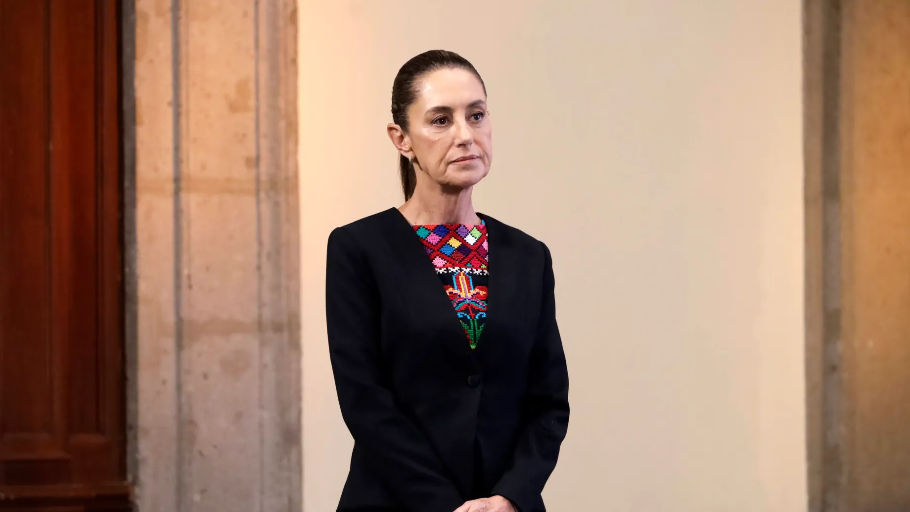 Mexican president sexually harassed in the street Mexican president sexually harassed in the street